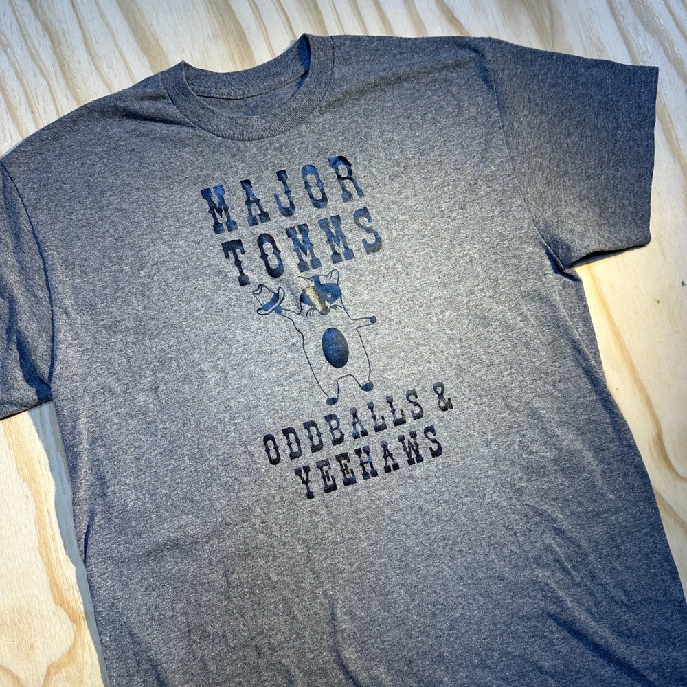 Major Tomms Raccoon Oddballs & Yeehaws Graphic Tee Heather Gray Large Mens
